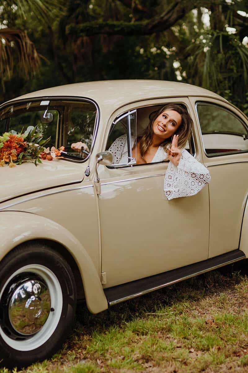 bridal portrait 70s styled shoot collaboration Tampa wedding planner Local Revival and LD Creative Co.
